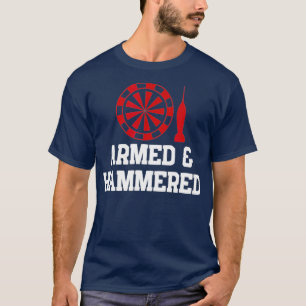 T-shirt Joueur de fléchettes amusantes armée et martelé