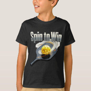 T-shirt Joueur de pickleball tournant pour gagner une raqu