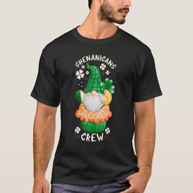 T-shirt Jour de la Saint Patrick petit gnome dans muffin d (Devant)