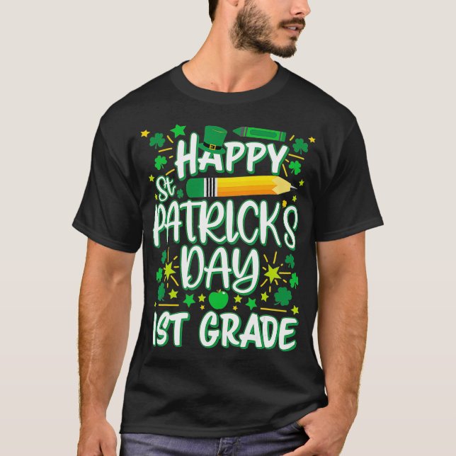 T-shirt Joyeux St Patrick's Day 1ère année Enseignants par (Devant)