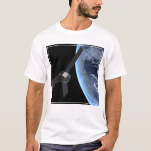 T-shirt Juno Spacecraft Pendant Son Vol Sur Terre