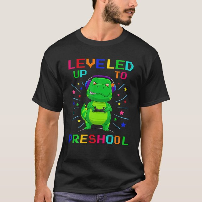T-shirt Jusqu'À L'Enfant De L'École De Jeu Dinosaure Retou (Devant)