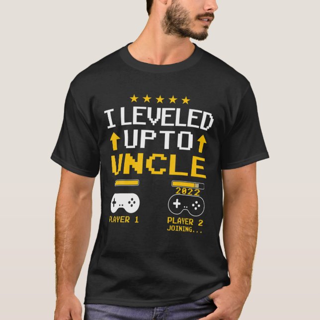 T-shirt Jusqu'À Oncle 2022 Drôle Promu À Oncle E (Devant)