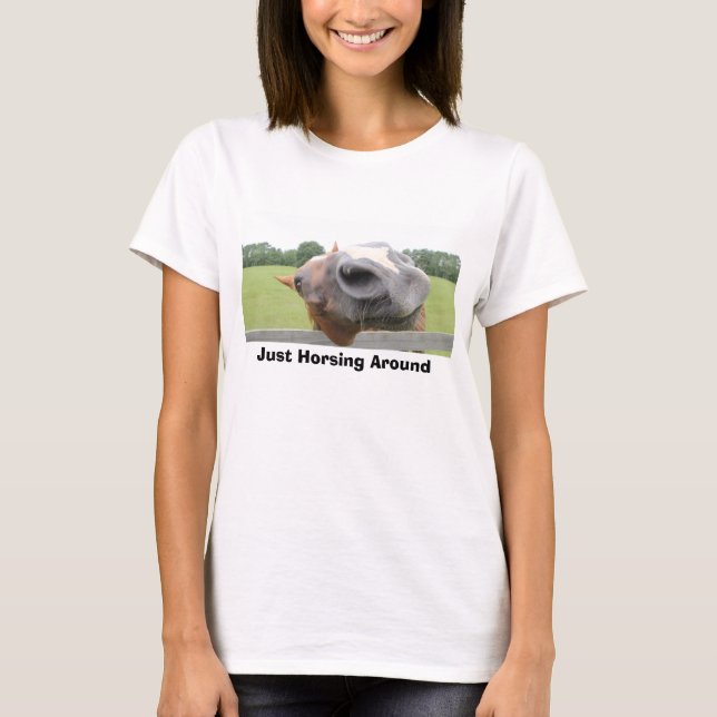 T-shirt Juste Horsing autour de chemise (Devant)