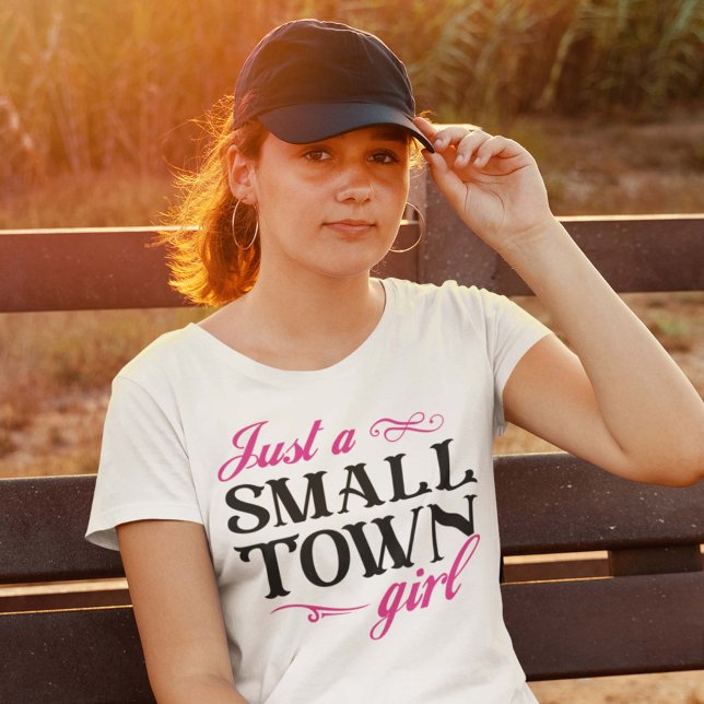 T-shirt Juste une petite fille de ville (Créateur téléchargé)