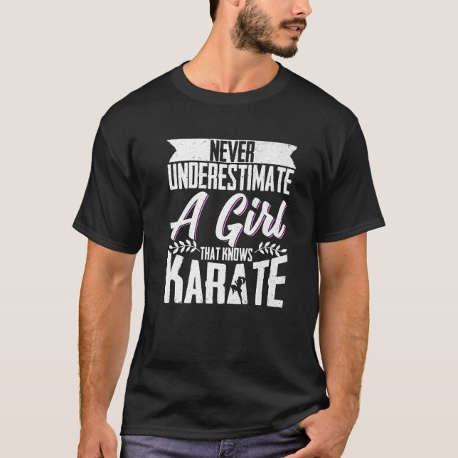 T-shirt Karate Black Belt Gi Uniforme Ne Sous-Estime Jamai (Devant)