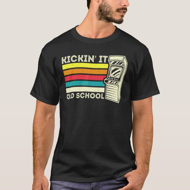 T-shirt Kickin' Old Retro 80s Arcade Video Gaming Gamer (Devant)