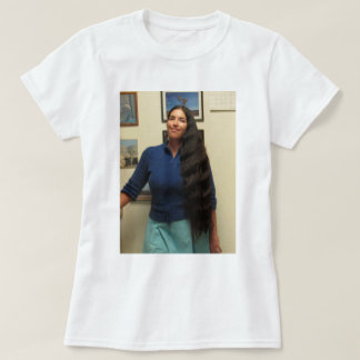 T-shirt La chemise de cheveux de brun foncé de Madame With