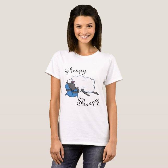 T-shirt La chemise des femmes somnolentes de Sheepy (Devant entier)