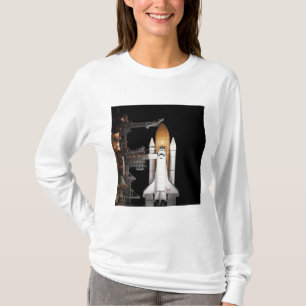 T-shirt La navette spatiale l'Atlantide repose prêt
