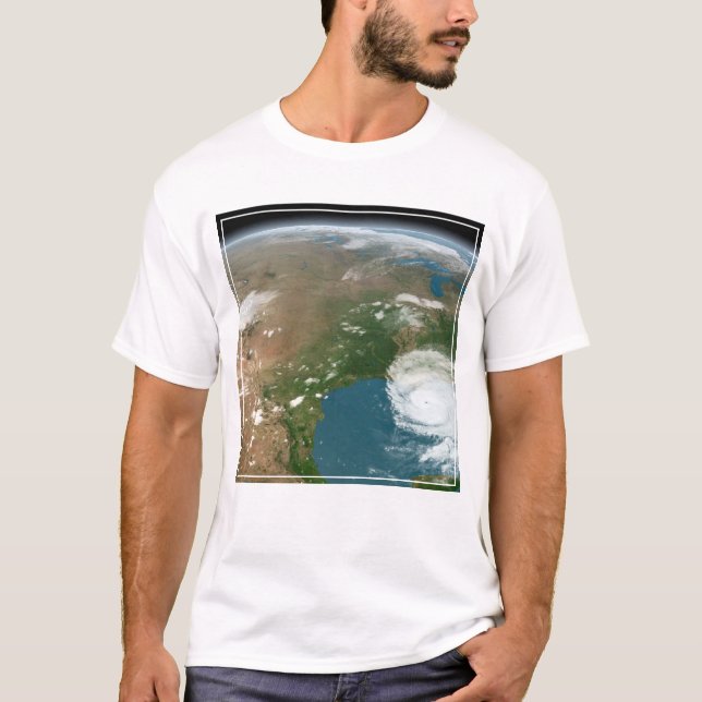 T-shirt La Planète Panoramique Terre Et Les Etats-Unis. (Devant)
