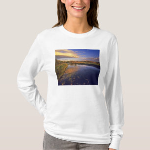 T-shirt La rivière Big Hole à la dernière lumière près de