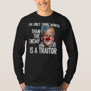 T-shirt La Seule Chose Pire Que L'Ennemi Est Un Traître