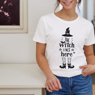 T-shirt La sorcière vit ici   Drôle Halloween
