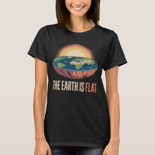 T-shirt La Terre Est Une Théorie Humoristique Plate