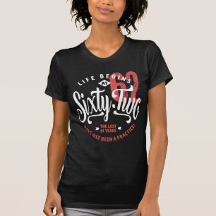 T-shirt La vie commence à 62 ans 62e anniversaire