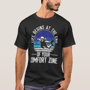 T-shirt La vie drôle commence à la fin de votre zone de co