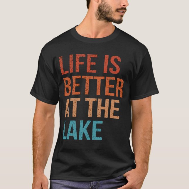 T-shirt La Vie Est Meilleure Au Lac Lanier Pêche Cadeau De (Devant)