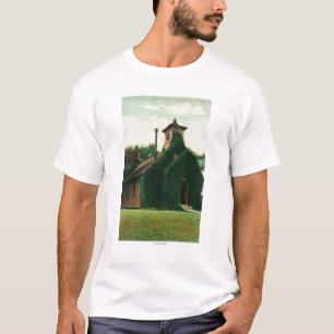 T-shirt La vue extérieure du lierre a couvert la chapelle,