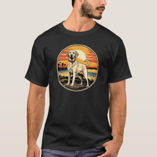 T-shirt Laboratoire jaune contre un Sunset Retro Vintage