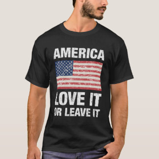 T-shirt L'Amérique L'Aime Ou Laisse-Moi Avec Notre Drapeau