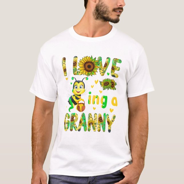 T-shirt L'Amour Étant Une Mignonne Granny (Devant)