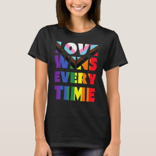 T-shirt L'amour gagne à chaque fois Lgbtqia+ Rainbow Flag