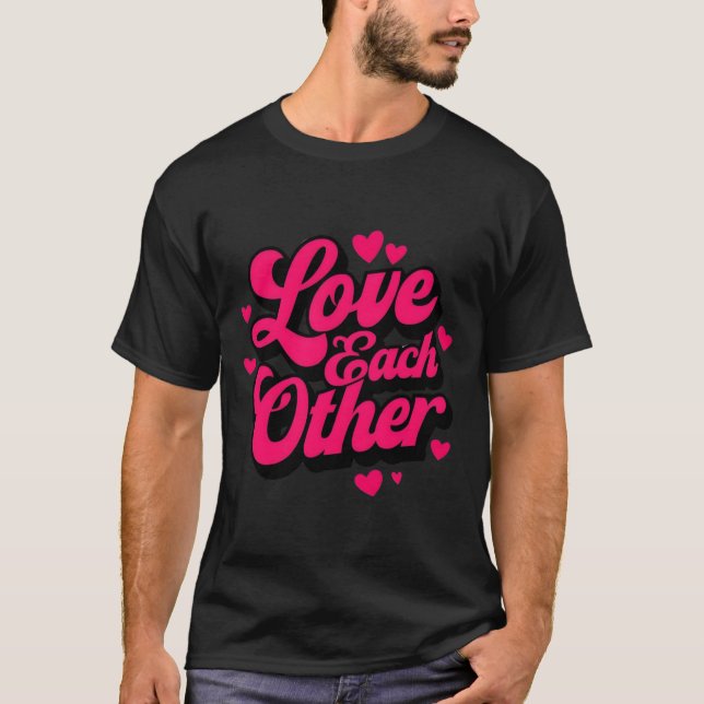 T-shirt L'amour l'autre audacieux Design de coeur romantiq (Devant)