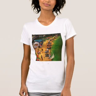 T-shirt Le champ d'exercice de golf par John hésitent