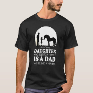 T-shirt Le Cheval Croyant En Lui-Même Est Un Père