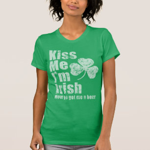 T-shirt Le cru se fanent m'embrassent que je suis
