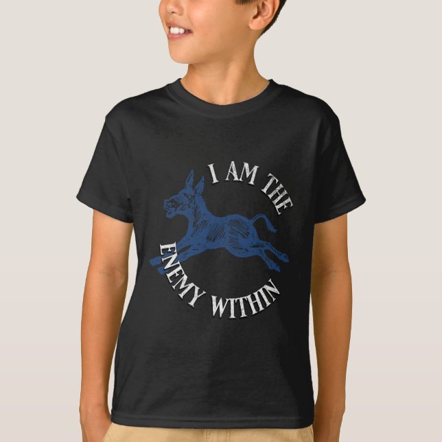 T-shirt Le démocrate Kamala Harris ennemi au sein de la Le (Devant)