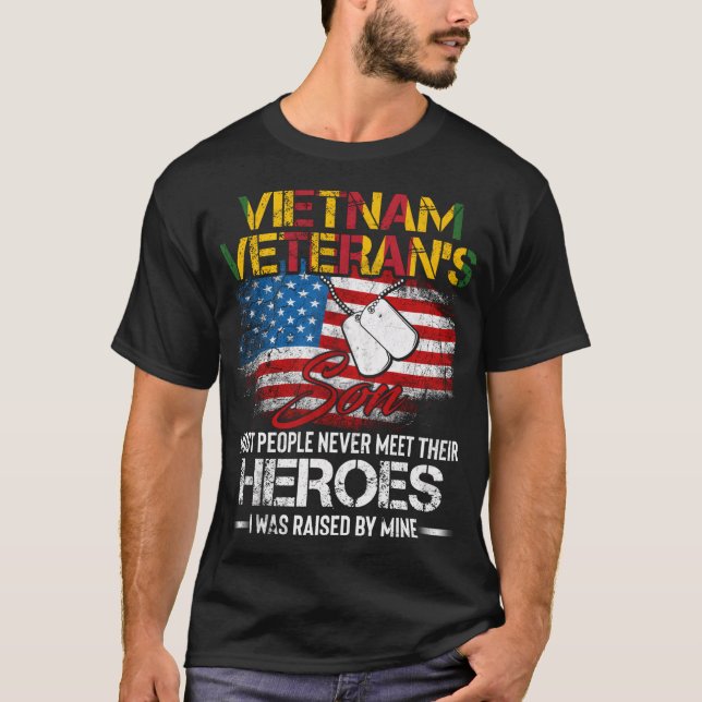 T-shirt Le Fils Du Vétérinaire Viêt Nam Vet Au Vietnam (Devant)