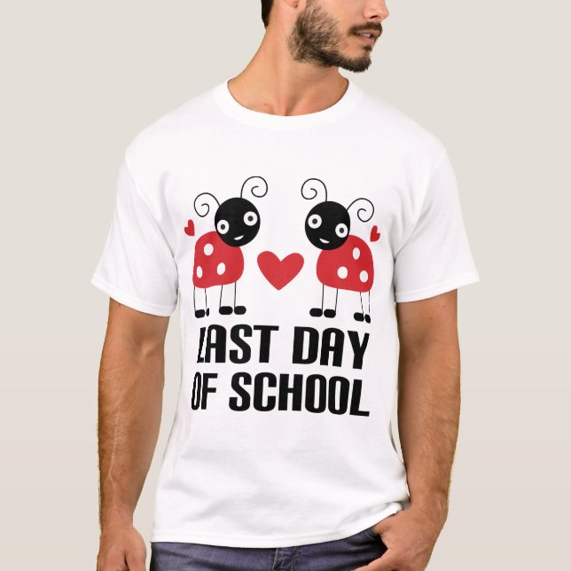 T-shirt Le jour passé de l'école (Devant)