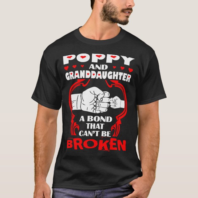T-shirt Le lien de pavot et de petite-fille qui biseautent (Devant)