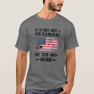 T-shirt Le Parachutiste Vétéran Américain Est Un Héros De