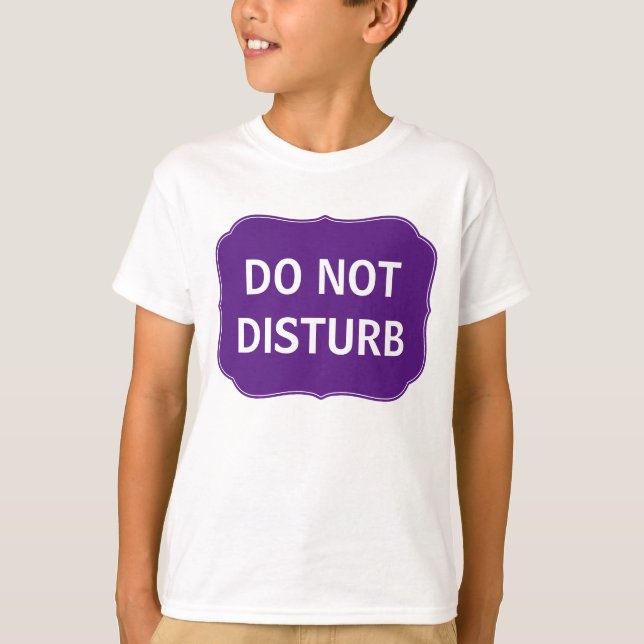 T-shirt Le pourpre ne touchent pas à la chemise de sommeil (Devant)