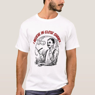 T-shirt Le rasage traditionnel d'un homme