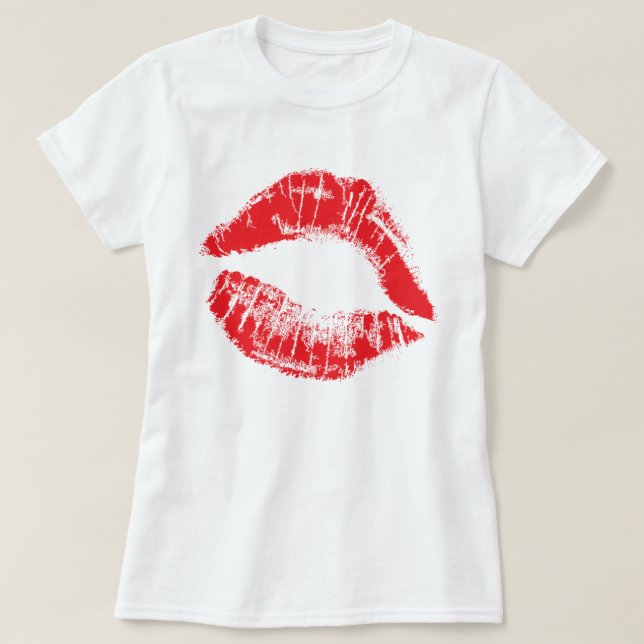 T-shirt Le rouge à lèvres rouge se bécotent la chemise (Design devant)