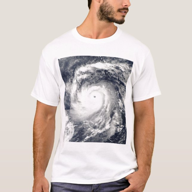 T-shirt Le typhon Nida dans l'océan Pacifique (Devant)