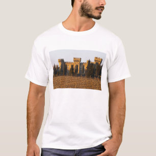 T-shirt Le vignoble avec les vignes de syrah et le châtea
