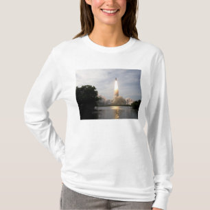 T-shirt L'effort de navette spatiale enlève 4