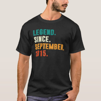 T-shirt Légende de cadeaux de 7 ans depuis septembre 2015 