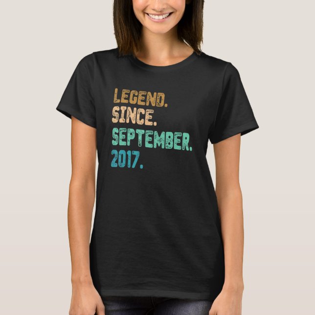 T-shirt Légende vieille de 5 ans depuis septembre 2017 5e  (Devant)