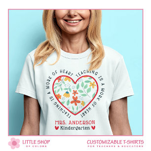 T-shirt L'enseignement floral rouge jaune est une œuvre du