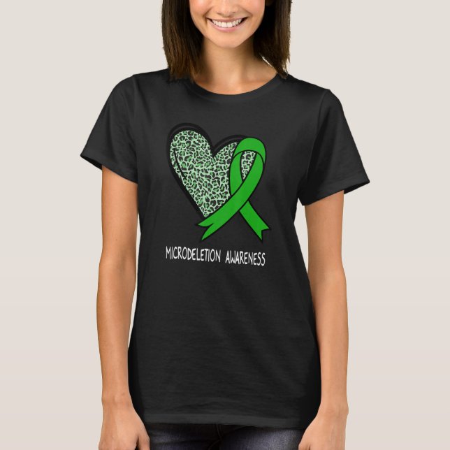 T-shirt Leopard Heart Microdeletion Awareness Green Ribbon (Devant)