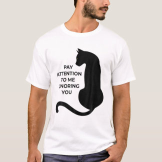 T-shirt Les Amoureux de les chats Me Prêtent Attention En 