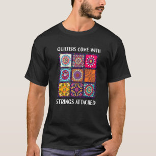 T-shirt Les Chaussures Sont Équipées De Chaînes Fixées À Q