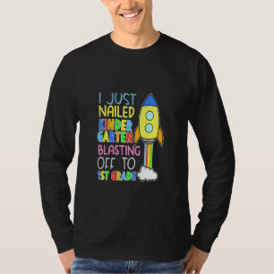 T-shirt Les Enfants Du Jardin D'Enfants Ont Éclaté L'Explo
