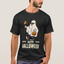 Les fantômes d'Halloween se déplacent dans l'ombre